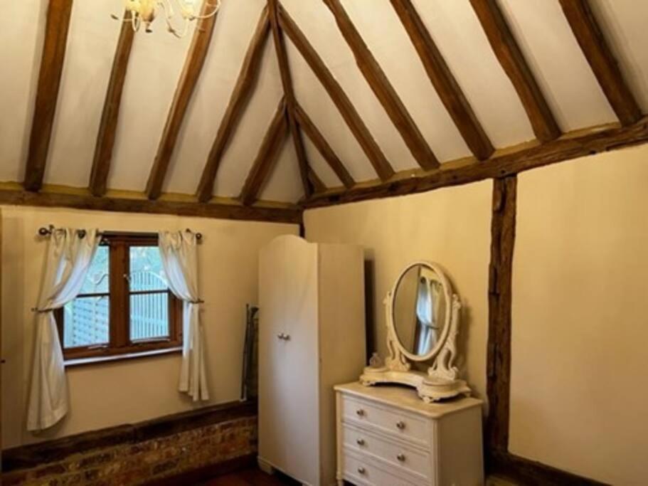 Charming Picturesque Cottage - Nr Tenterden & Rye, Pets Welcomed Rolvenden Zewnętrze zdjęcie