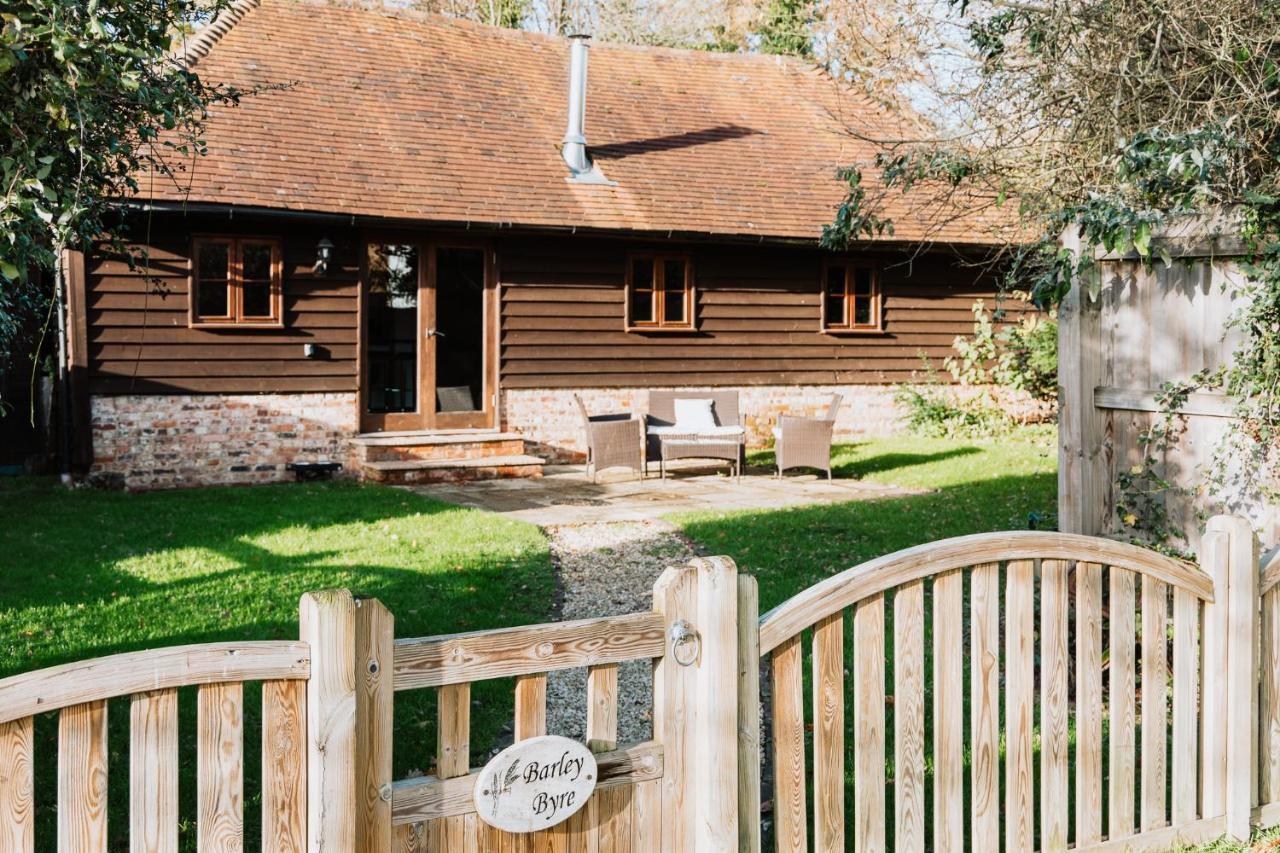 Charming Picturesque Cottage - Nr Tenterden & Rye, Pets Welcomed Rolvenden Zewnętrze zdjęcie